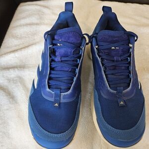 Women's Adidas Court Shoes Size 6